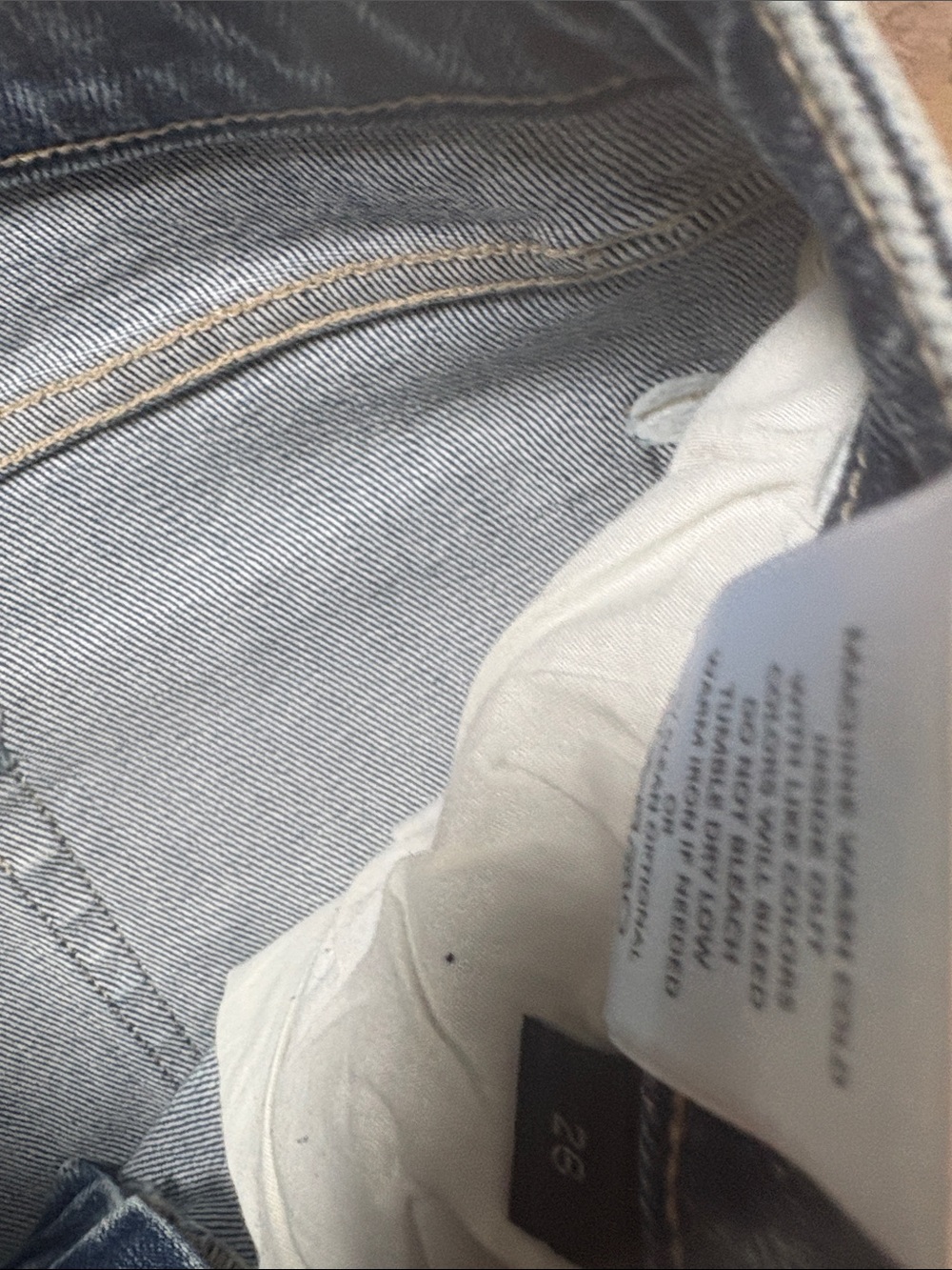 FLYING MINKEY HIGH RISE BARREL JEANS- size 26 - Picture 4 of 5